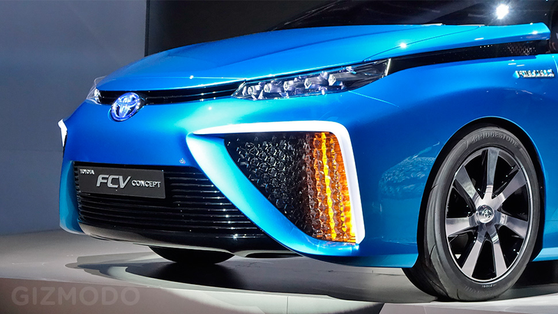 Illustration for article titled Water Vapor Will Be the Only Emission From Toyota's New Fuel Cell Car